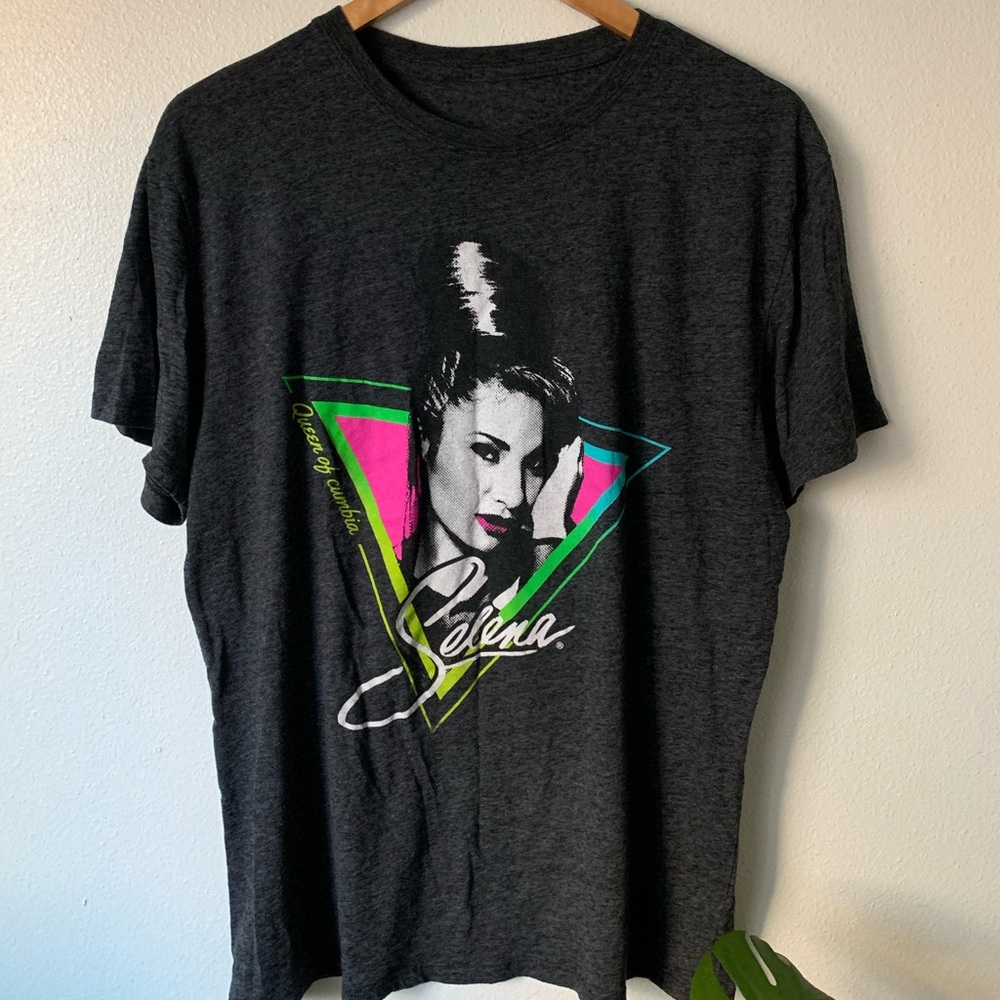 Selena T-shirt
